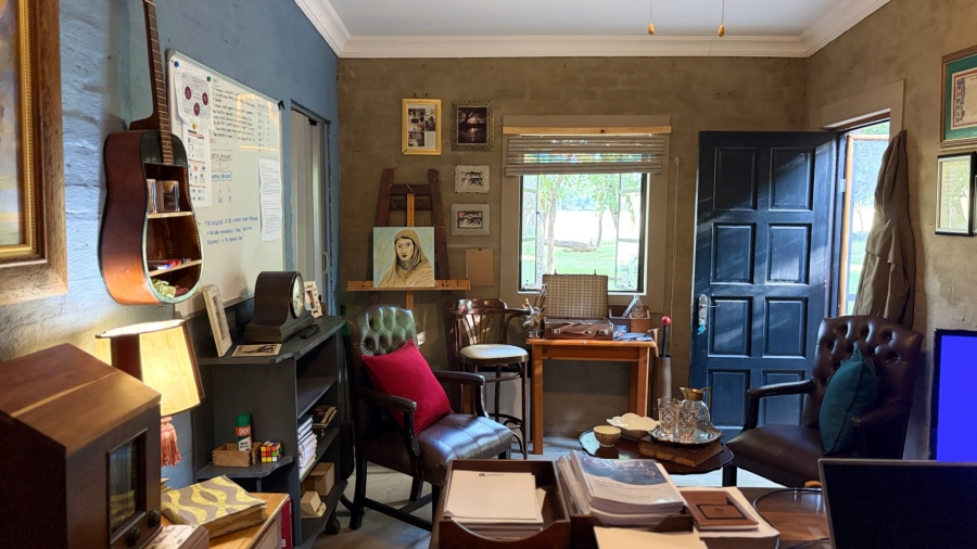  Bedroom Property for Sale in Viljoenskroon Rural Free State